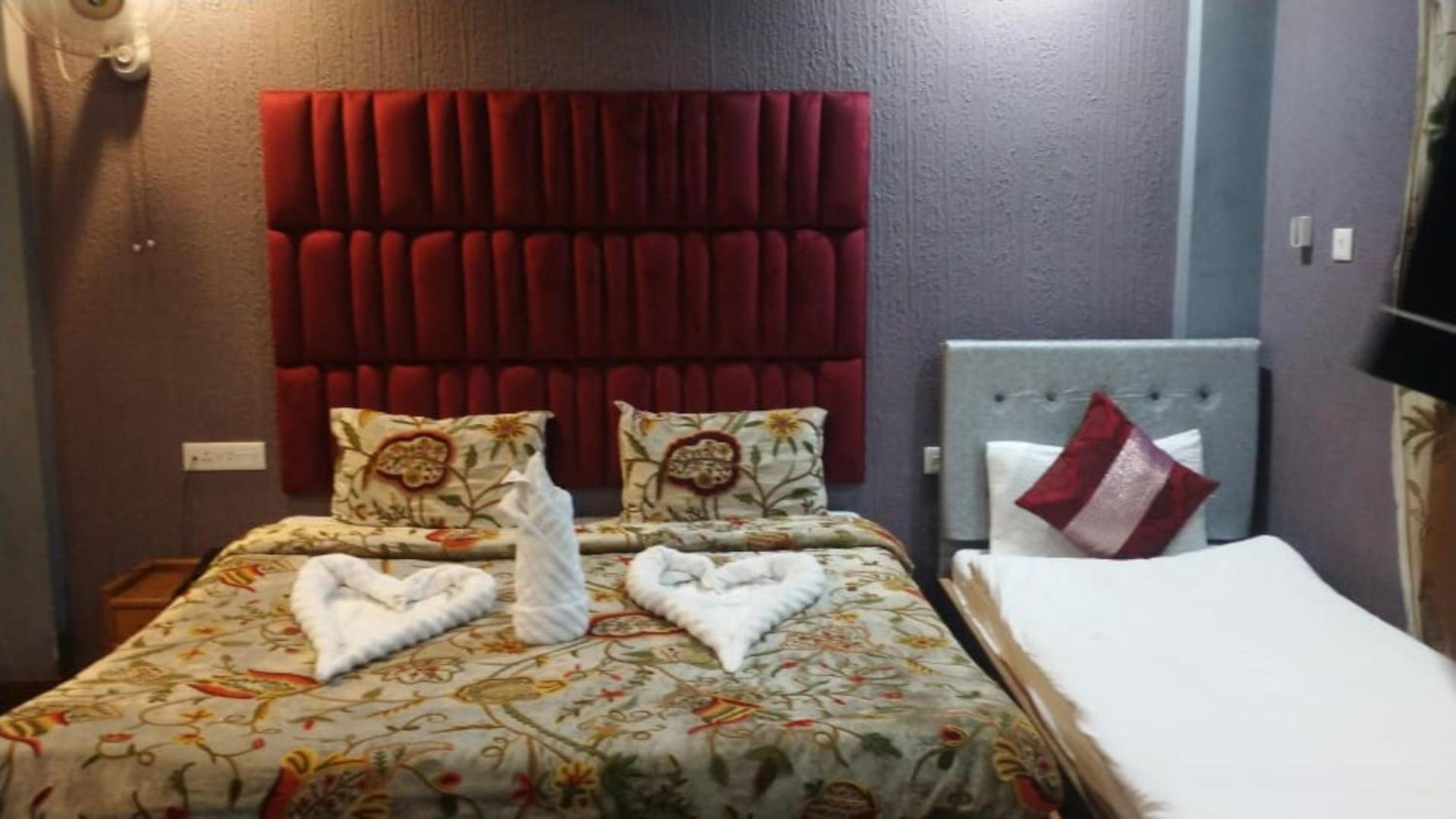 Hotel Shefaf Durgjan Εξωτερικό φωτογραφία