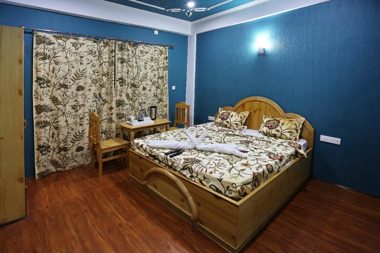 Hotel Shefaf Durgjan Εξωτερικό φωτογραφία