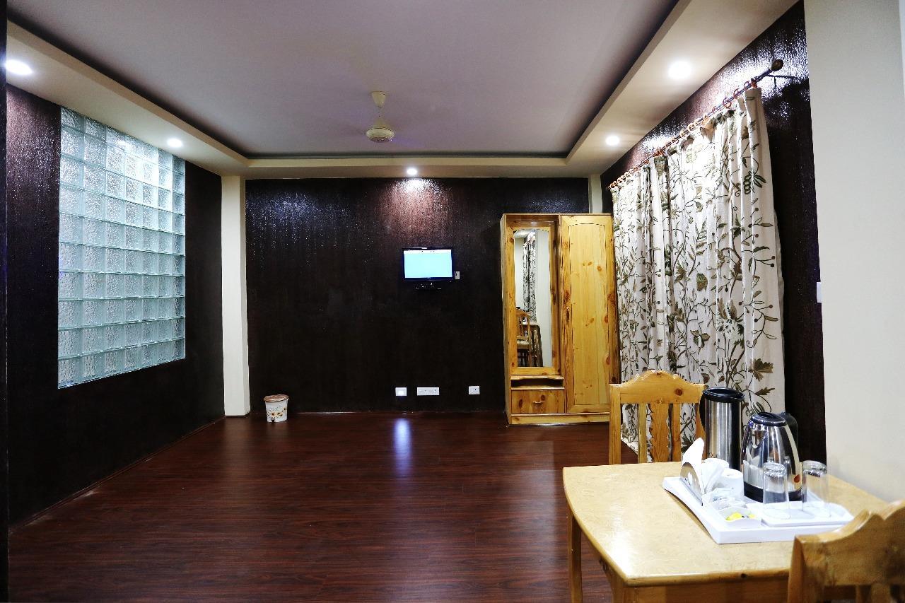 Hotel Shefaf Durgjan Εξωτερικό φωτογραφία
