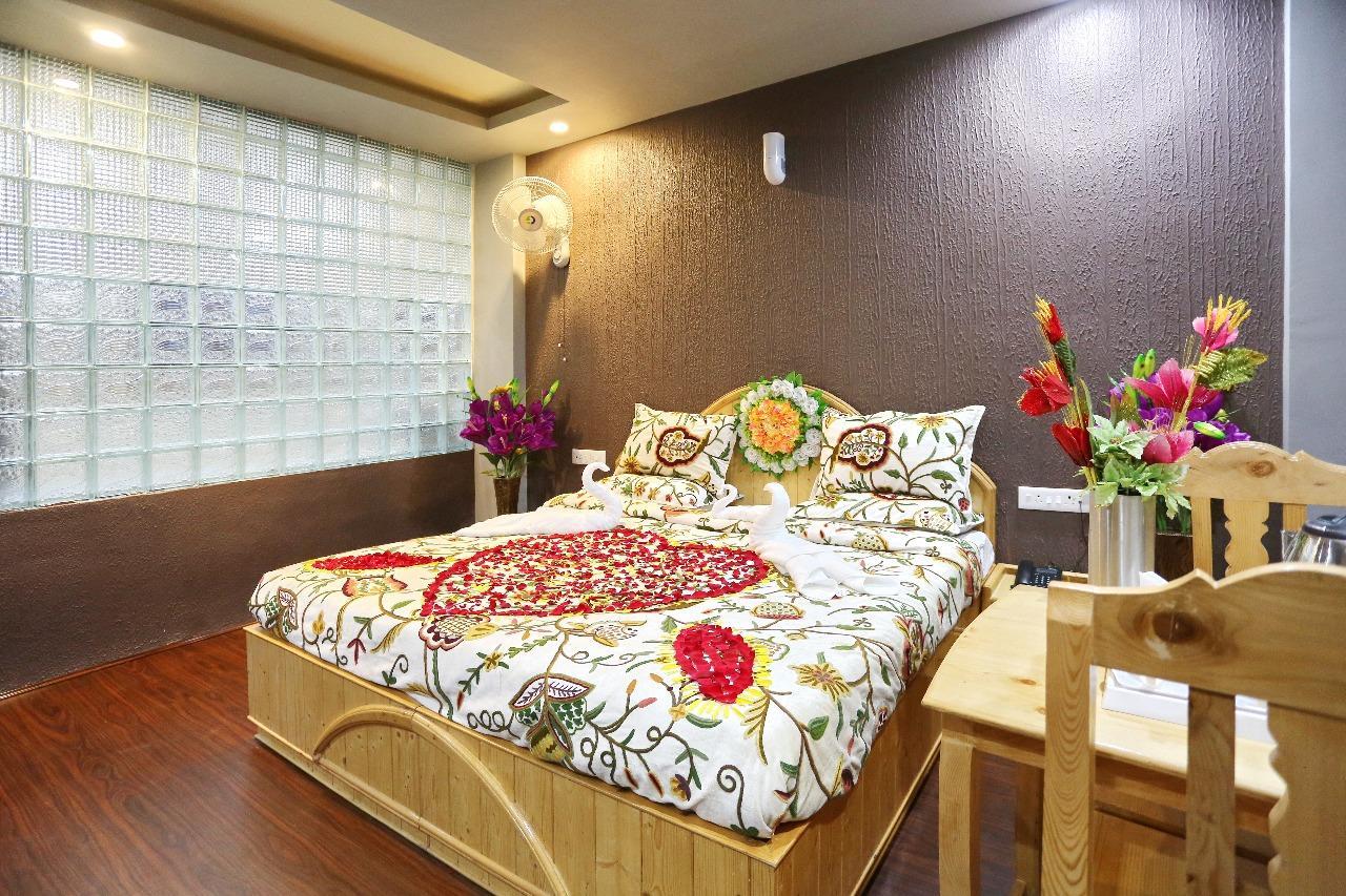 Hotel Shefaf Durgjan Εξωτερικό φωτογραφία